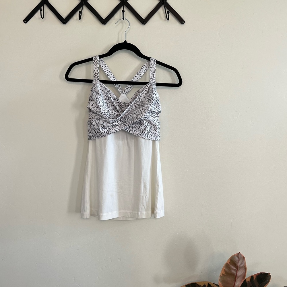Lululemon Athletica Crossover Top with Built-in Bra